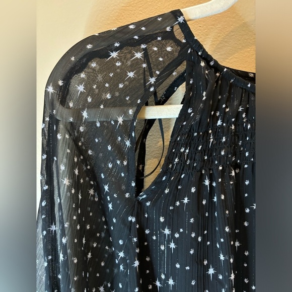 1.STATE black long sleeved starry night blouse with shoulder cut outs 🖤🖤 - Picture 6 of 7